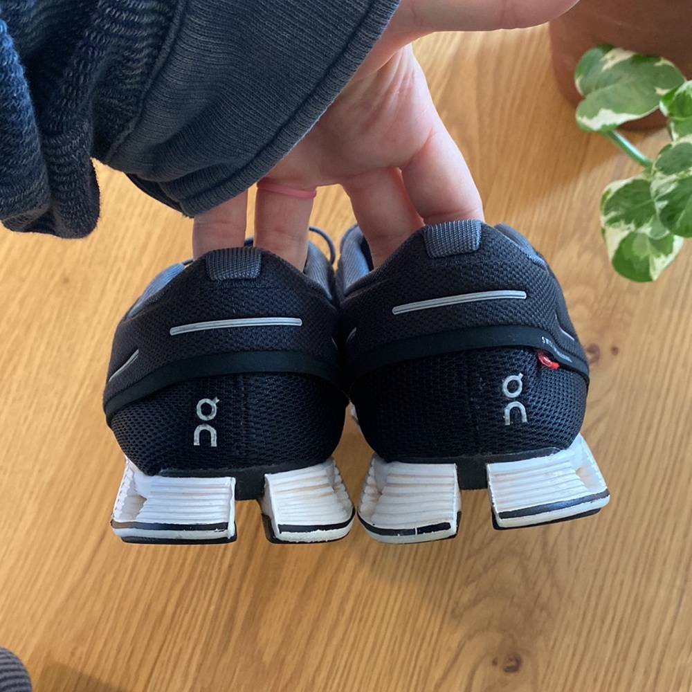 On Running Women's Black and White Cloudflow Athletic Shoes - Picture 4 of 10